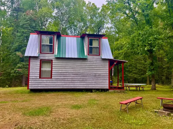 17001 White Spruce RD, Finlayson, MN 55735