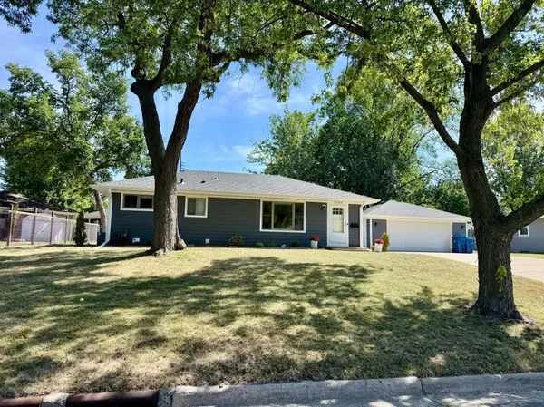 10337 Wentworth AVE S, Bloomington, MN 55420