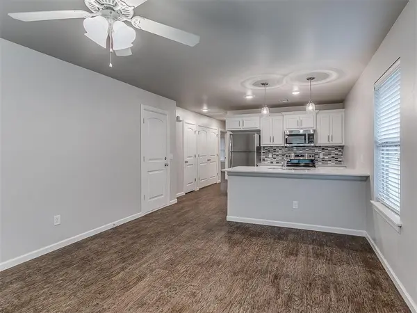 425 Summit Ridge DR, Oklahoma City, OK 73114