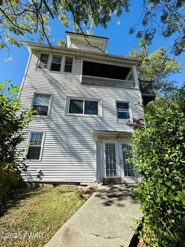 1011 W Market ST, Scranton, PA 18508