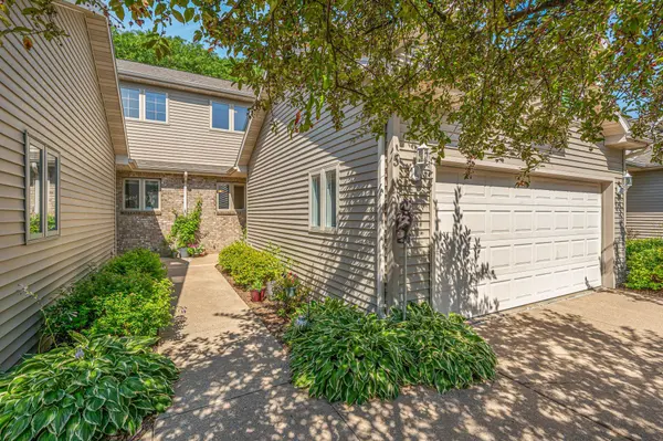 1709 E MIDWAY RD #A-5, Appleton, WI 54915