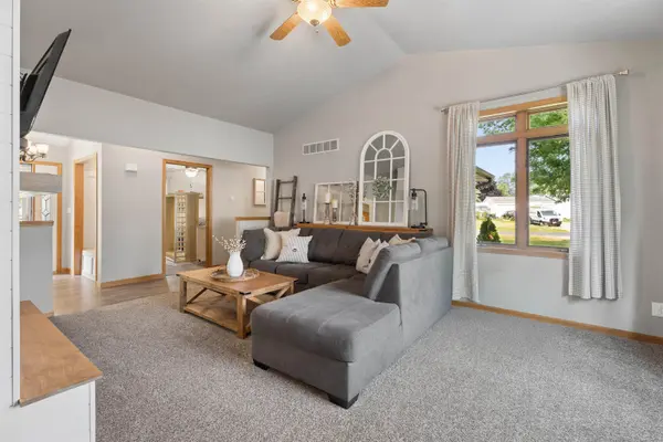 W2128 CAMPGROUND RD, Brillion, WI 54110