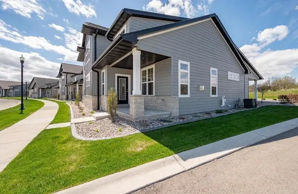 2812 ELM TREE HL, Green Bay, WI 54313