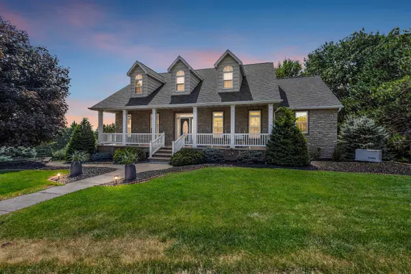 N3224 FEATHER RIDGE DR, Appleton, WI 54913-9698