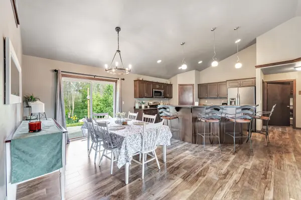 2458 PRAIRIE WIND CT, Green Bay, WI 54303-6022