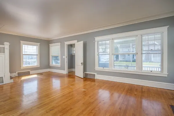 238 W IRVING AVE, Oshkosh, WI 54901-4468
