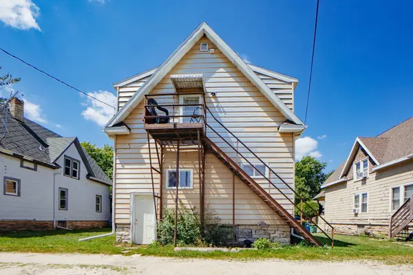 327 N MACY ST, Fond Du Lac, WI 54935