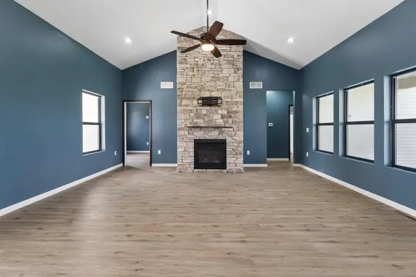 535 N PHEASANT DR, New London, WI 54961-9195