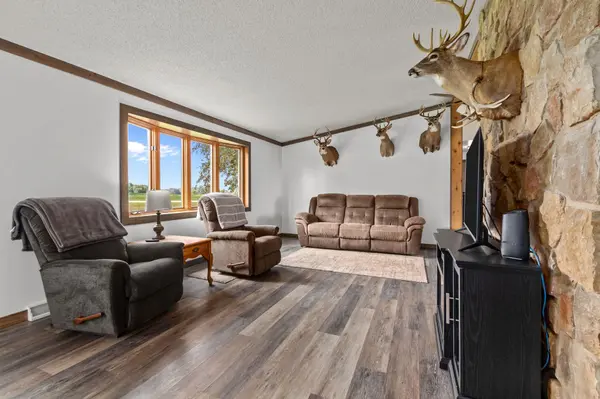 N3964 HAMPLE RD, Black Creek, WI 54106