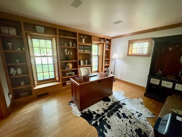 478 SKYLINE BLVD, Green Bay, WI 54302