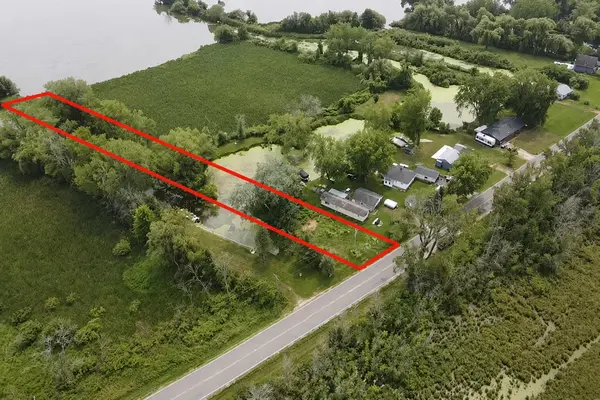 W597 COUNTY ROAD H #1, Fremont, WI 54940