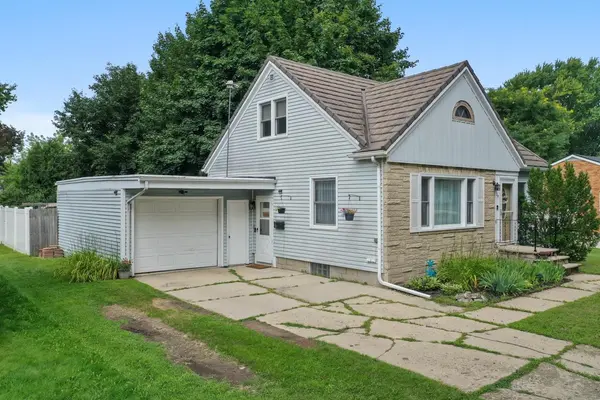 529 NEWTOLS ST, Green Bay, WI 54302-3617