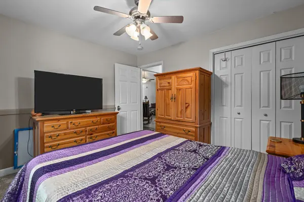 2181 BUFFLEHEAD LN, Green Bay, WI 54311-6077