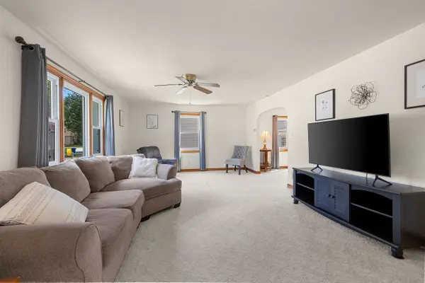 1544 SMITH ST, Green Bay, WI 54302-1944