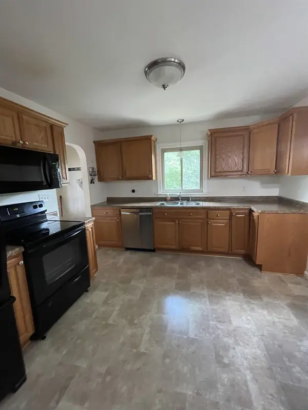 708 E BREITUNG AVE, Kingsford, MI 49802