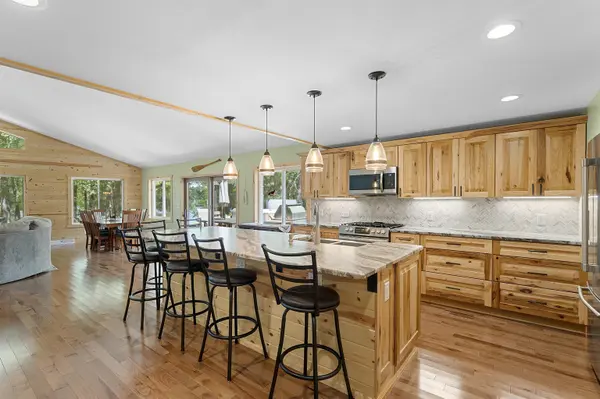 11828 BLACK BASS LN, Crivitz, WI 54114