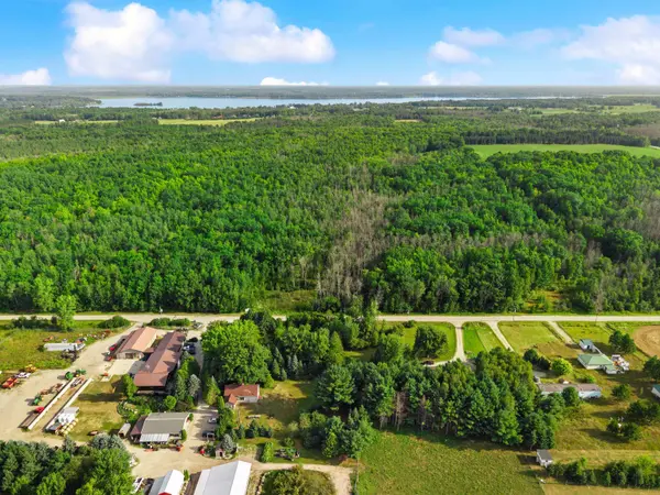SUNNYVIEW LN, Crivitz, WI 54114
