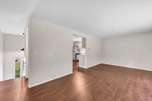 3560 S TIMBER TRL #3, Suamico, WI 54173
