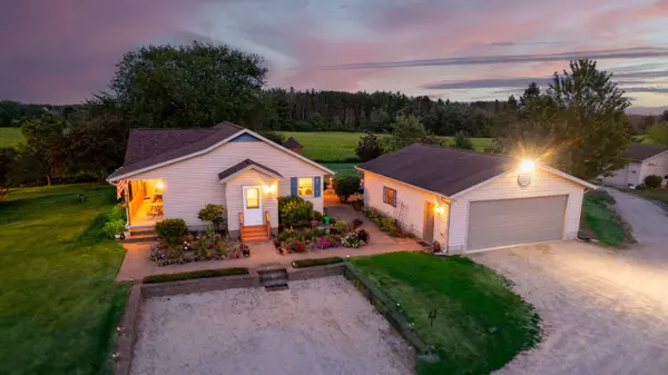 W4233 PORTERFIELD LAKE RD, Porterfield, WI 54159