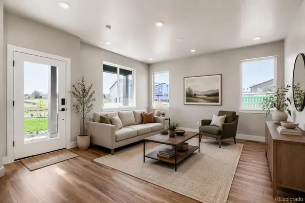 1203 S Algonquian ST, Aurora, CO 80018