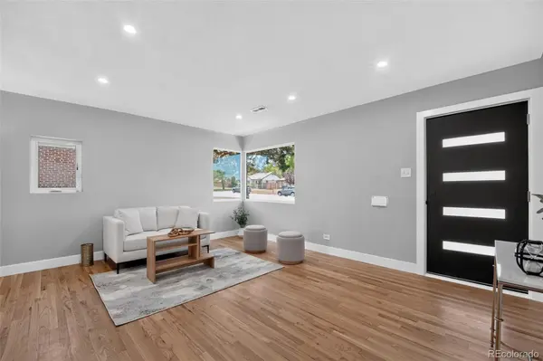 3048 N Adams ST, Denver, CO 80205