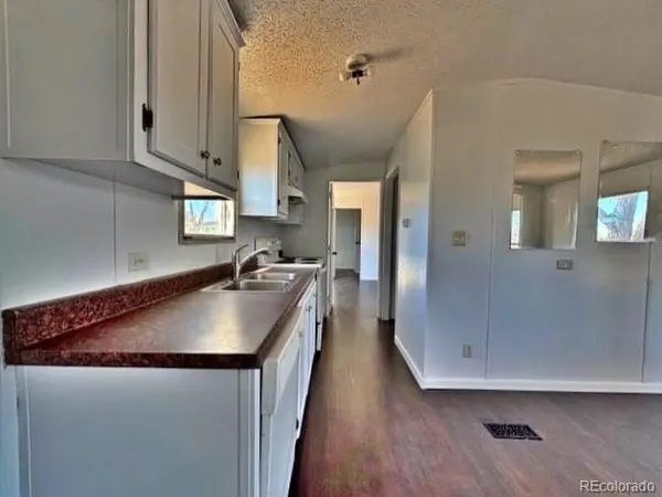 1211 Reed LN, La Junta, CO 81050
