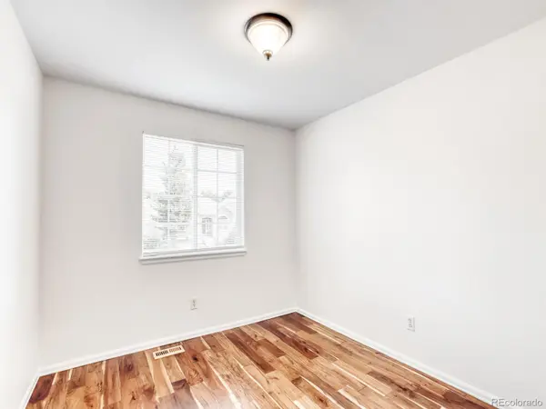 1633 Deerwood DR, Longmont, CO 80504