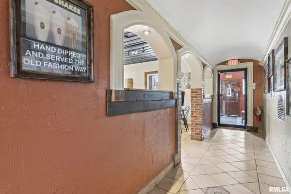 301 W North Grand AVE, Springfield, IL 62702