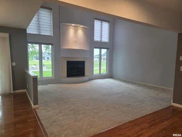 602 EAGLE TRCE, Quincy, IL 62305-1020