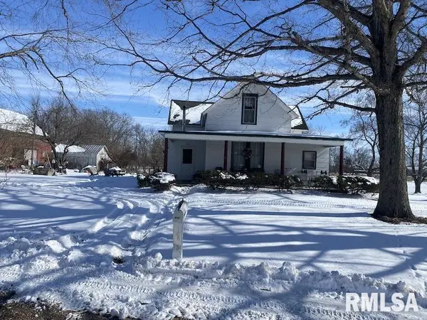 12040 N FOX RD, Marshall, IL 62441