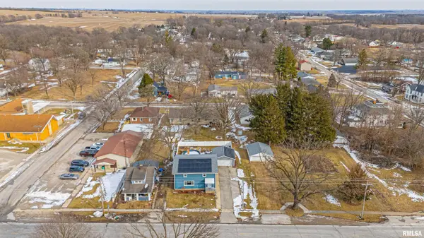 109 S MAIN ST, Saybrook, IL 61770