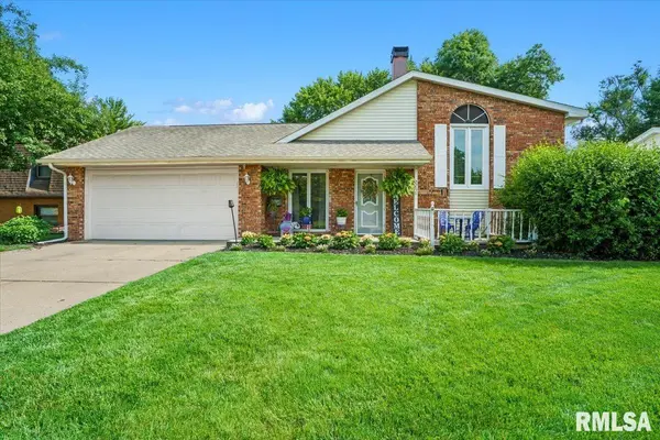 2208 Trowbridge RD, Springfield, IL 62703