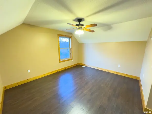 27028 County Road 219 RD, Wyaconda, MO 63474