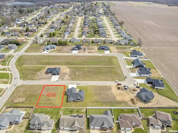 405 Sundown LN, Chatham, IL 62629