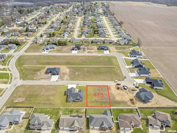 413 Sundown LN, Chatham, IL 62629