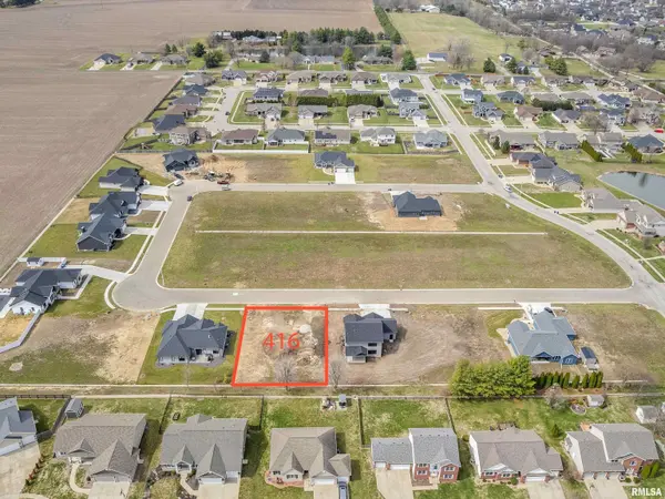 416 Manor Hill DR, Chatham, IL 62629