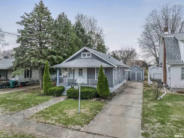 1742 BAIRD AVE, Galesburg, IL 61401