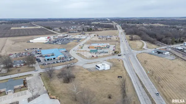 2710 E ANDREW RD, Sherman, IL 62684