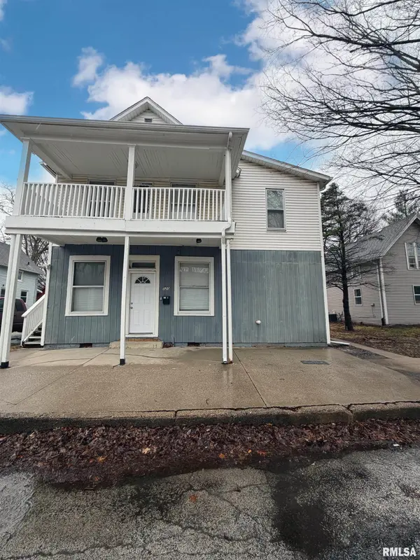 520 S JOHNSON ST, Macomb, IL 61455