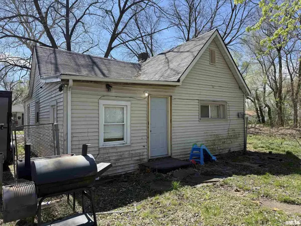 1713 E GLENN AVE, Springfield, IL 62703