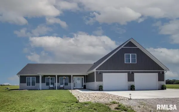 55550 Lone Cedar TRL, New London, MO 63459