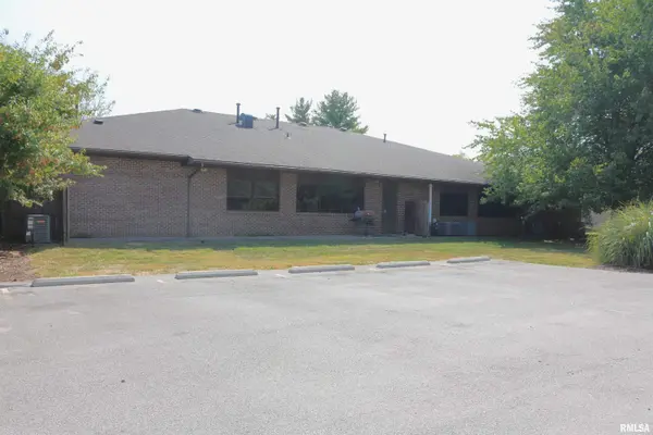 801 S Durkin DR, Springfield, IL 62704