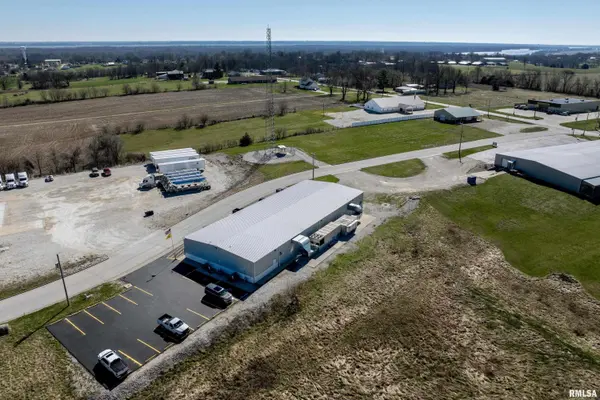 1 INDUSTRIAL DR, La Grange, MO 63448