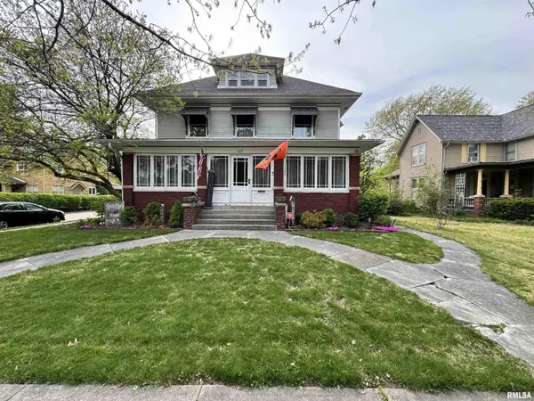 632 S LAFAYETTE ST, Macomb, IL 61455