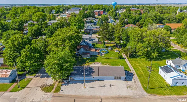 423 S WASHINGTON ST, Mt Pulaski, IL 62548
