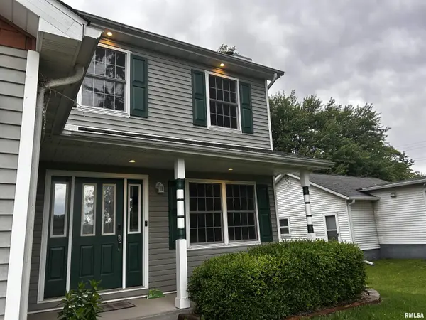 209 S LEWIS ST, Blue Mound, IL 62513