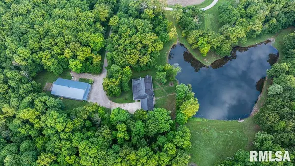 3918 N Saint Marie RD, Olney, IL 62450
