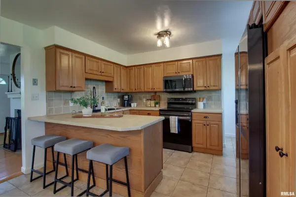 2808 JOYCE RD, Quincy, IL 62305