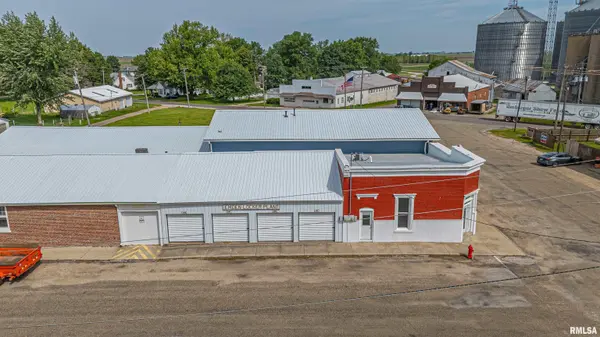 115 LINCOLN ST, Emden, IL 62635