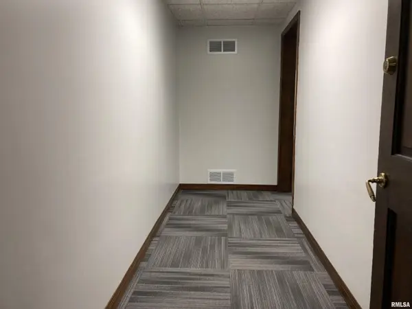 5221 S 6th Street Frontage Road East #31, Springfield, IL 62703